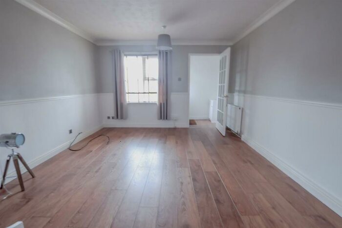 2 Bedroom Semi-Detached House To Rent In Lakin Drive, Barry, CF62