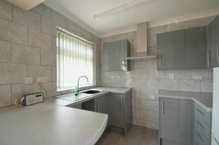 Studio To Rent In Rotunda Road, Eastbourne, East Sussex, BN23