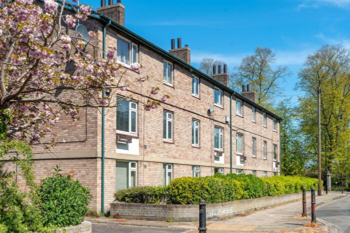 1 Bedroom Flat For Sale In Victor Street, York, YO1