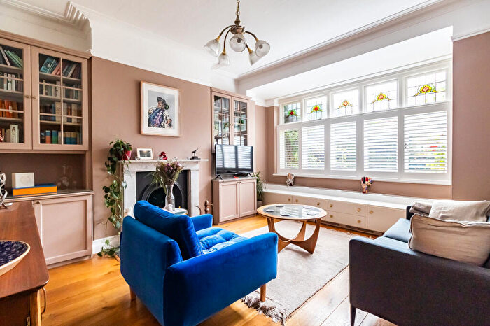 5 Bedroom Semi-Detached House To Rent In Champion Hill, Camberwell, SE5