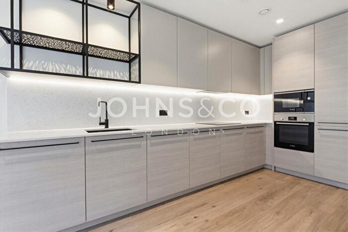 1 Bedroom Flat To Rent In Bowline House, Heron Wharf, London, E14