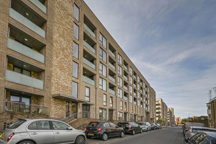Studio To Rent In Blair Street, Poplar, London, E14