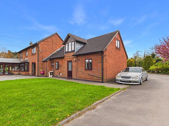 2 Bedroom Link Detached House To Rent In Bridle Gate Lane, Alvaston, DE24