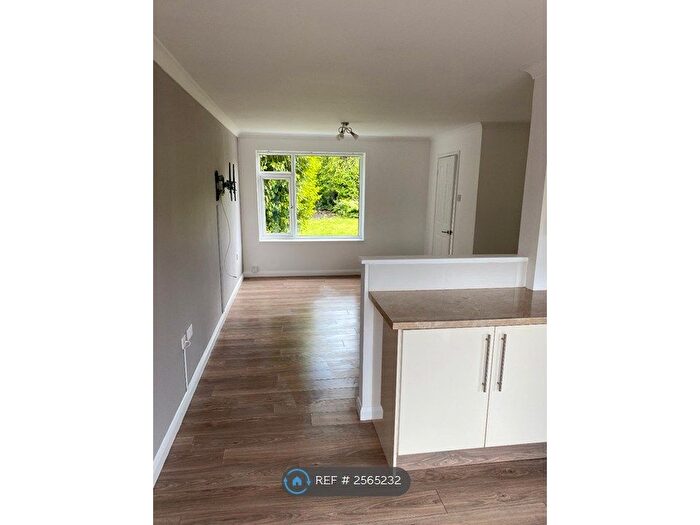 3 Bedroom Semi-Detached House To Rent In St. Andrews Road, Lingwood, Norwich, NR13