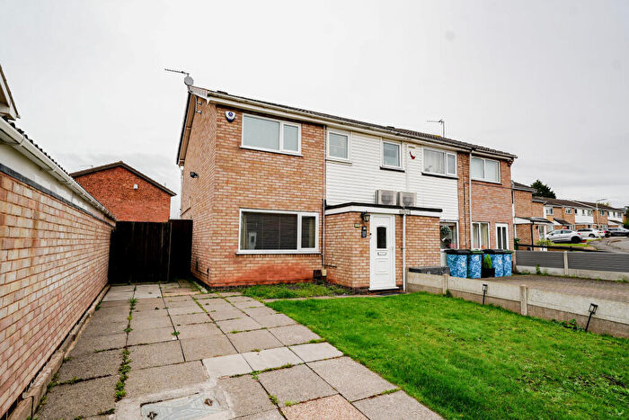 3 Bedroom Semi Detached House For Sale In Clayton Drive, Thurmaston, Leicestershire, LE4