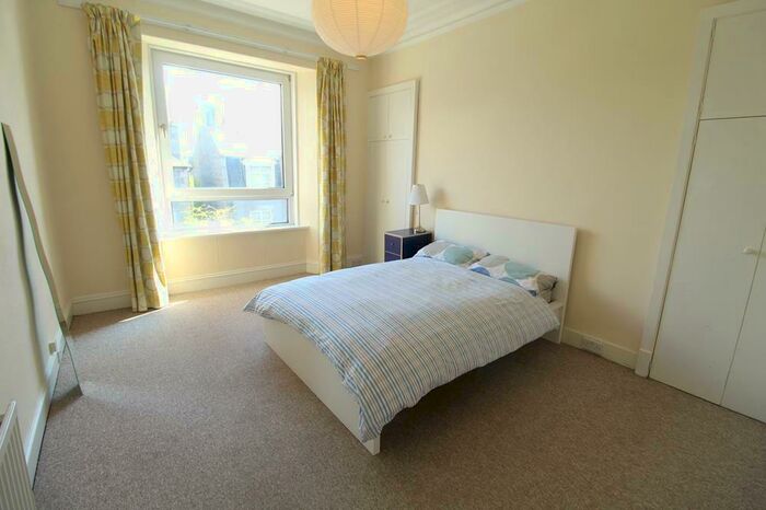 2 Bedroom Flat To Rent In Roslin Street, Top Floor, AB24