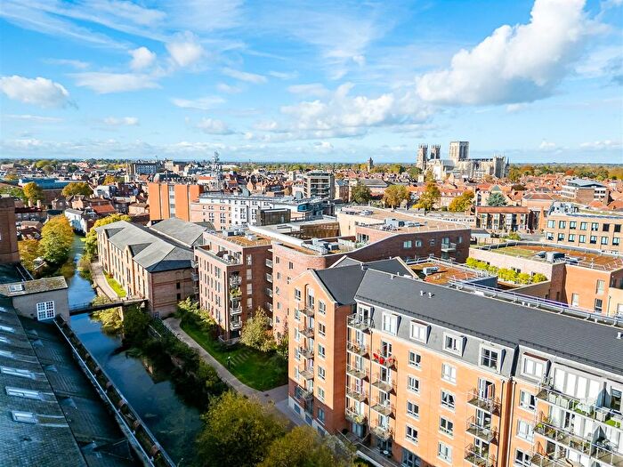 2 Bedroom Flat For Sale In Leetham House, Leetham Lane, York, YO1