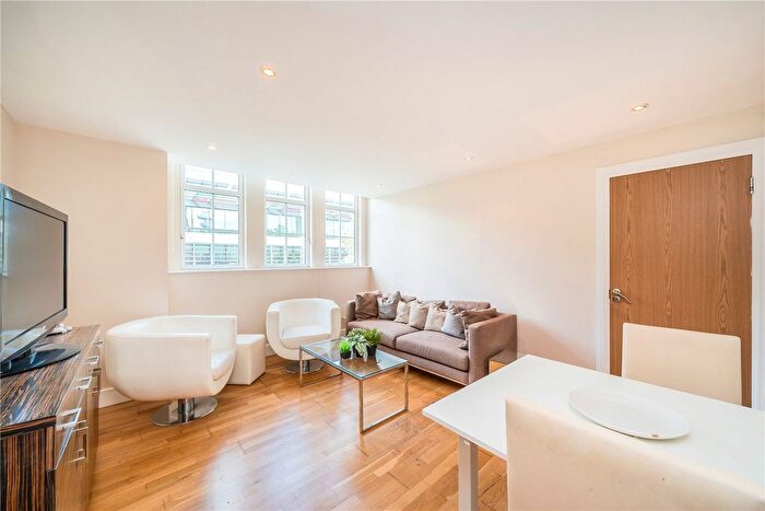 2 Bedroom Flat To Rent In Marsham Street, London, SW1P