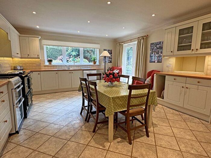 4 Bedroom Semi-Detached House For Sale In Station Road, Sidmouth, EX10