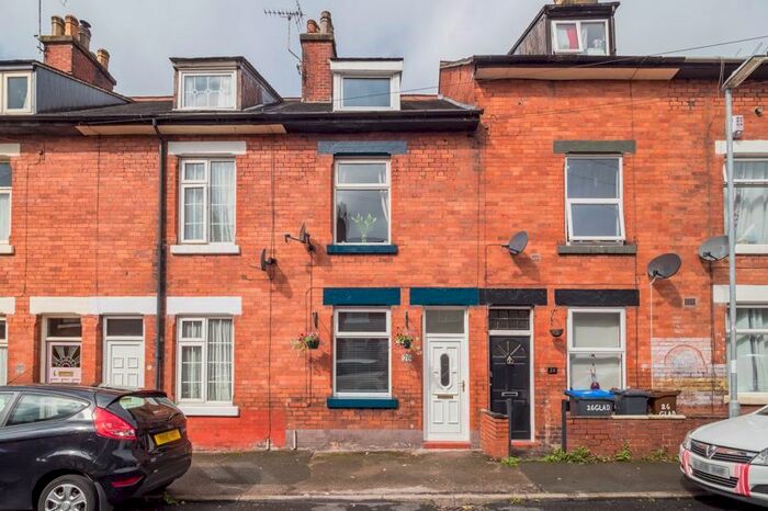 3 Bedroom Terraced House To Rent In Gladstone Street, Leek, Staffordshire, ST13
