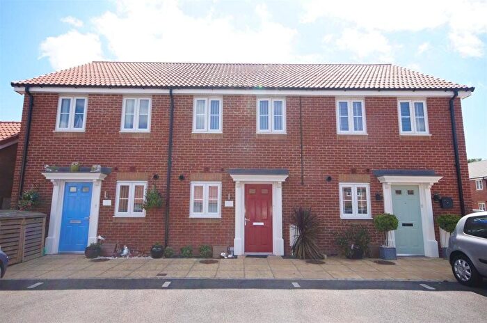 2 Bedroom Terraced House To Rent In Hereson Road, Broadstairs, Kent, CT10