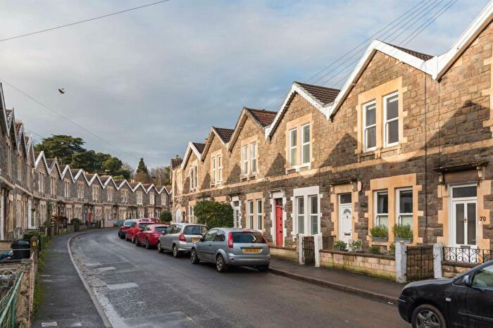 2 Bedroom House To Rent In Hungerford Road, BA1