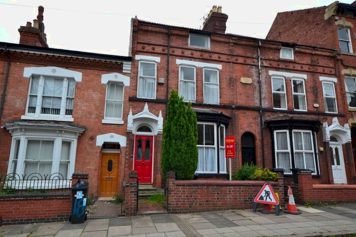 5 Bedroom Property To Rent In Severn Street, Leicester, LE2