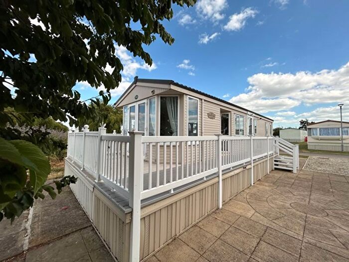 2 Bedroom Property For Sale In East End Road, Bradwell-On-Sea, Southminster, CM0