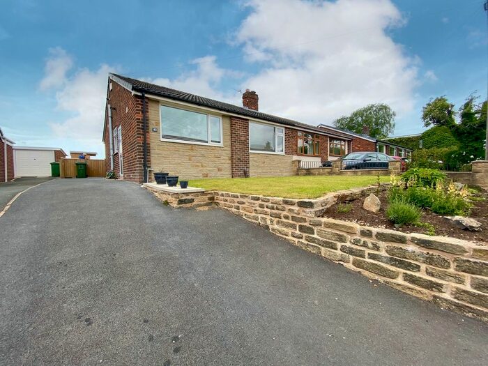 2 Bedroom Bungalow To Rent In Botany Lane, Lepton, Huddersfield, HD8