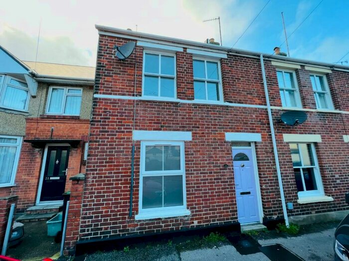 3 Bedroom Terraced House To Rent In Victoria Street, Weymouth, DT4