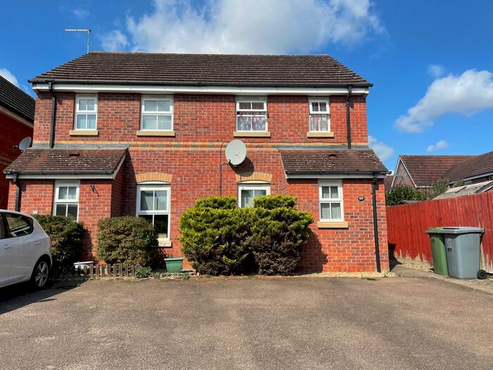 2 Bedroom Property To Rent In The Drove, Taverham, Norwich, NR8