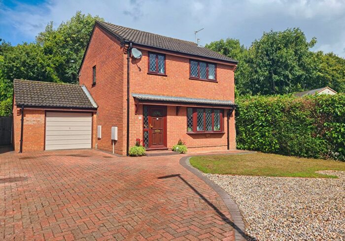 3 Bedroom Detached House For Sale In Priestley Close, Totton, Southampton, SO40