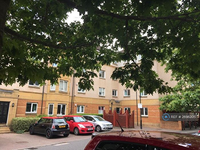 1 Bedroom Flat To Rent In Duff Road, Edinburgh, EH11