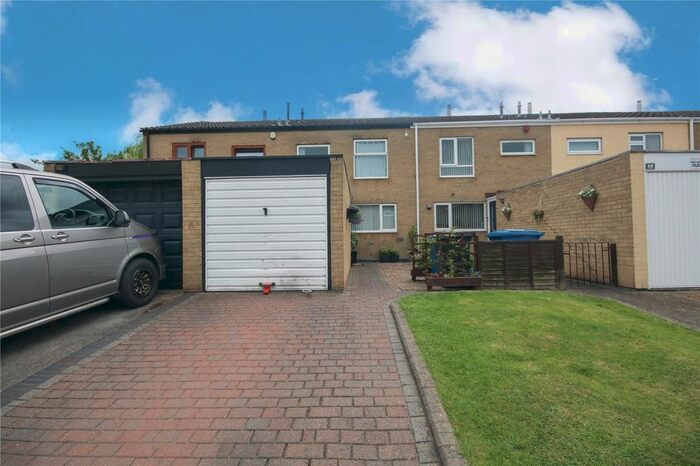 3 Bedroom Terraced House To Rent In Cambrian, Tamworth, Staffordshire, B77