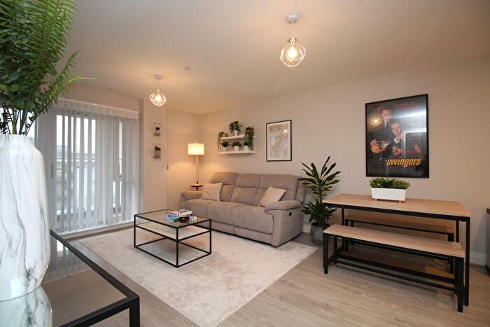 1 Bedroom Apartment To Rent In The Colonade, Maidenhead, Berkshire, SL6