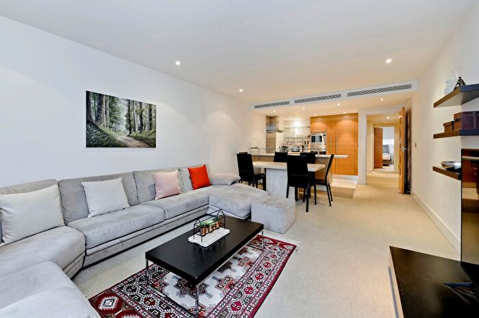 2 Bedroom Flat To Rent In Chelsea Bridge Wharf, London, SW11
