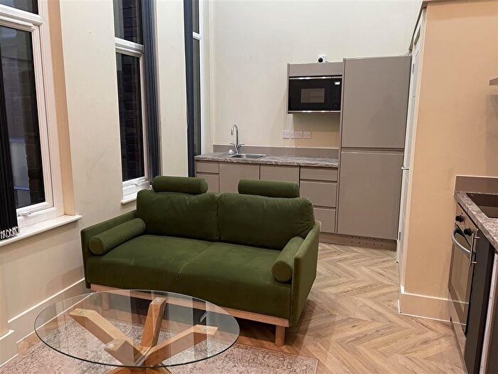 1 Bedroom Flat To Rent In Athenaeum Residence, A The Headrow, Leeds, LS1