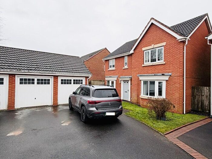 4 Bedroom Detached House To Rent In Waterway Court, Yardley Wood, Birmingham, B14