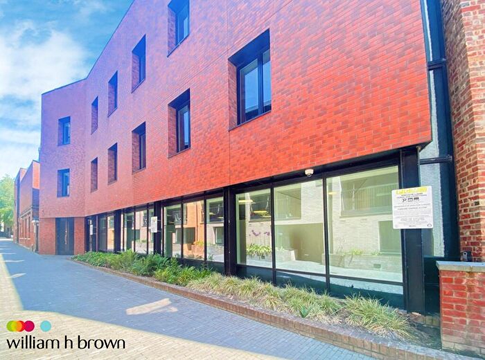 2 Bedroom Penthouse To Rent In Baskett Court, Cannons Mews, Chelmsford, CM1