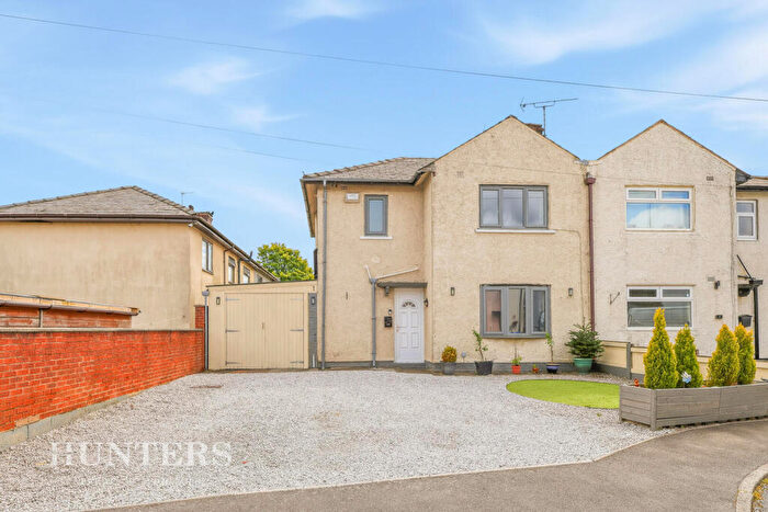 3 Bedroom Semi-Detached House For Sale In Princess Avenue, Great Howarth, OL12