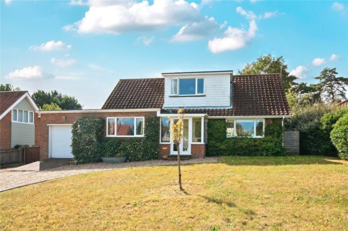 3 Bedroom Bungalow For Sale In Kingsway, Blakeney, Holt, Norfolk, NR25