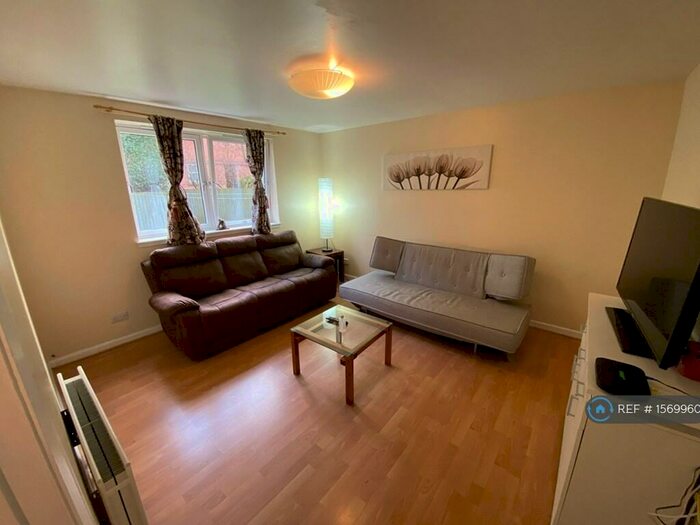 2 Bedroom Flat To Rent In Back Hilton Road, Aberdeen, AB25