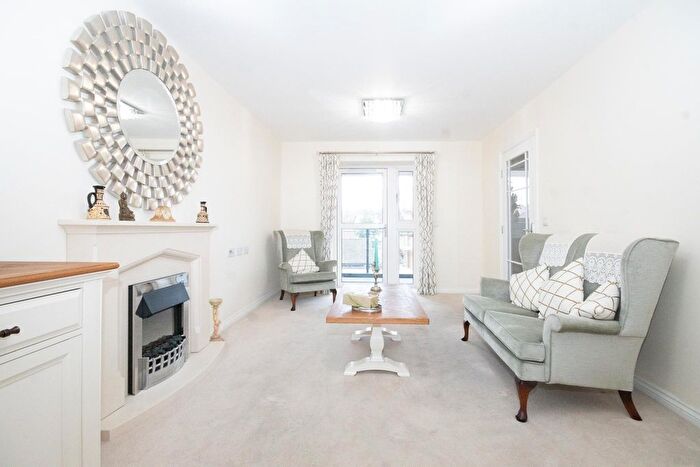 1 Bedroom Property For Sale In Heath Lodge, Marsh Road, Pinner, HA5