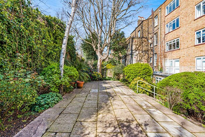 2 Bedroom Flat For Sale In Finborough Road, Chelsea, SW10