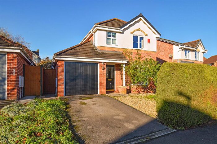 3 Bedroom Property For Sale In Norman Drive, Cullompton, EX15