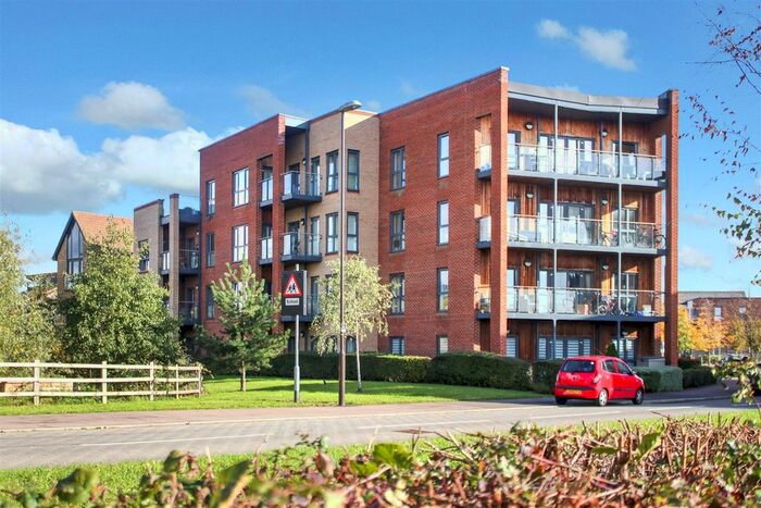 2 Bedroom Flat To Rent In Atlas Way, Oakgrove, Milton Keynes, MK10