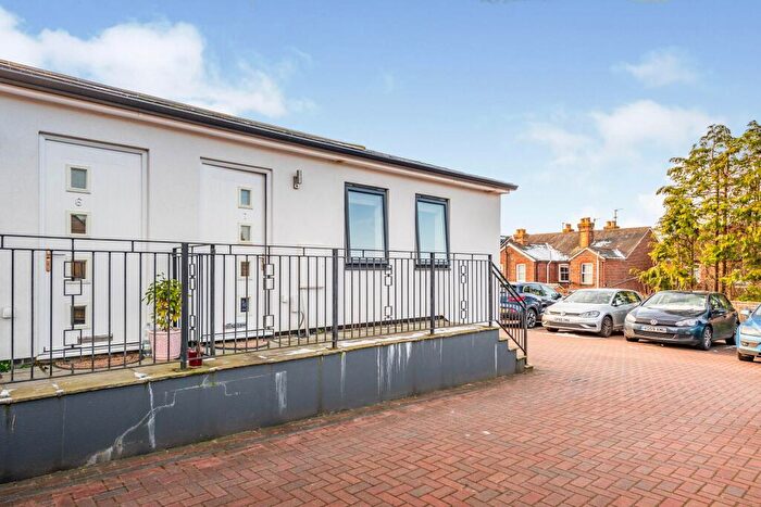 1 Bedroom Apartment To Rent In Priory Road, Reigate, RH2