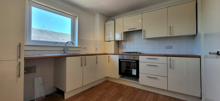 2 Bedroom Flat To Rent In King Street, Broughty Ferry, Dundee, DD5