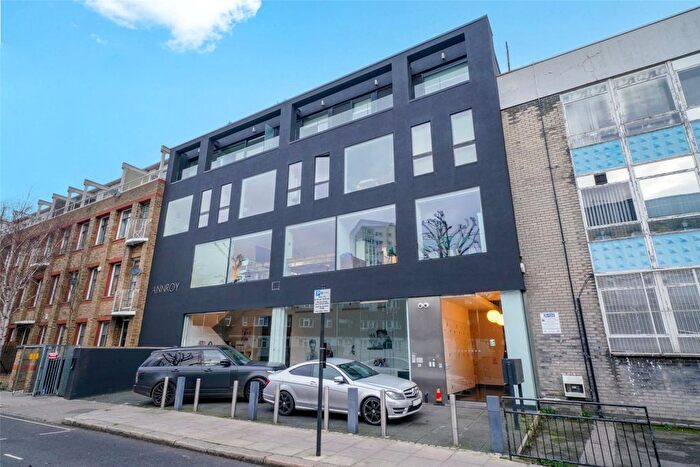2 Bedroom Flat For Sale In Grafton Road, London, NW5
