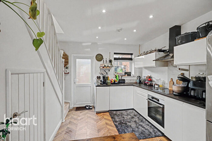 2 Bedroom Terraced House For Sale In Magdalen Road, Norwich, NR3