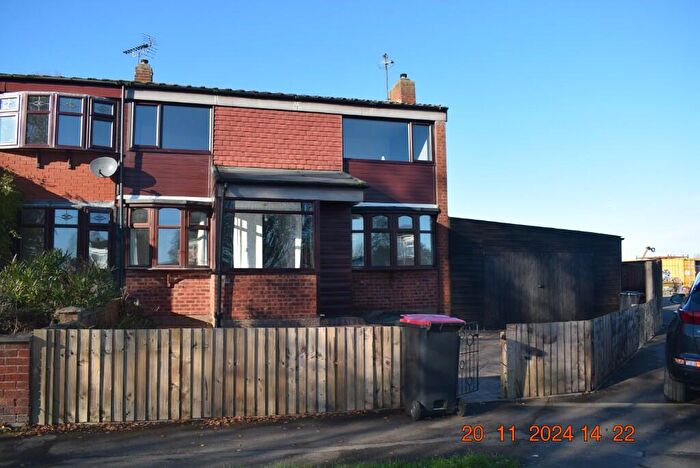 3 Bedroom Semi-Detached House To Rent In Royal Meadow Drive, Atherstone, Warwickshire, CV9