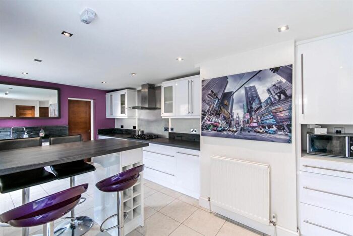 6 Bedroom Terraced House To Rent In £pppw - Rothbury Terrace, Heaton, NE6