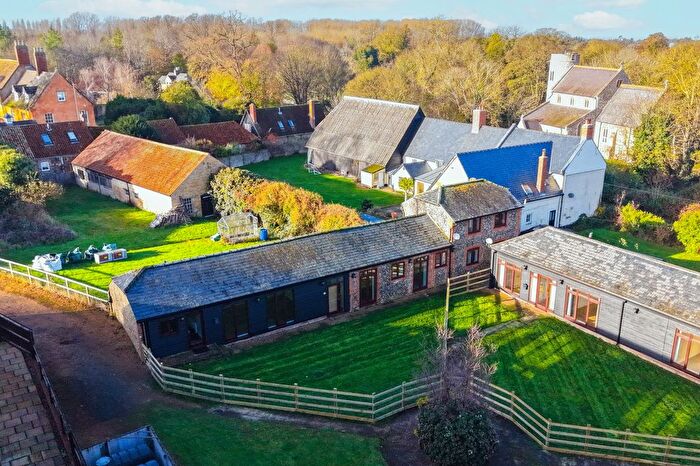 3 Bedroom Detached House For Sale In Short Road, Snailwell, CB8