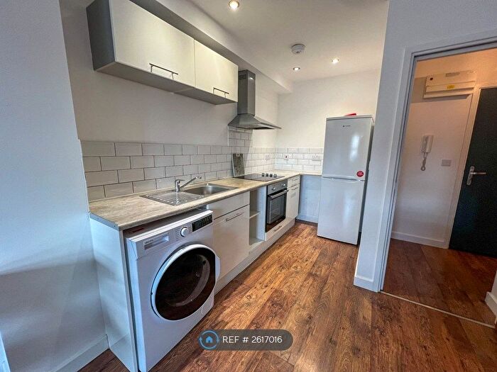 2 Bedroom Flat To Rent In Southampton Street, Leicester, LE1