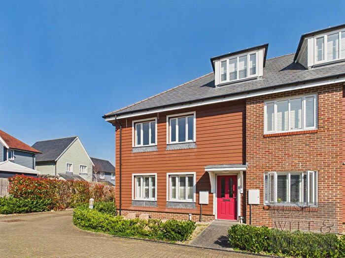1 Bedroom Flat For Sale In Vidler Square, Rye, TN31