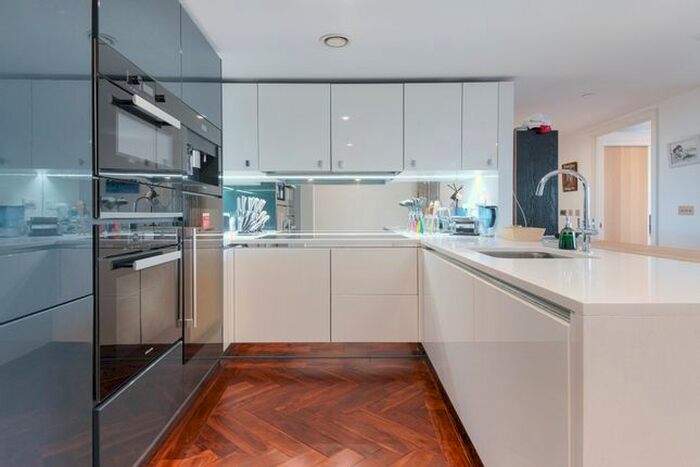 1 Bedroom Flat To Rent In Eagle Point, City Road, The City, EC1V