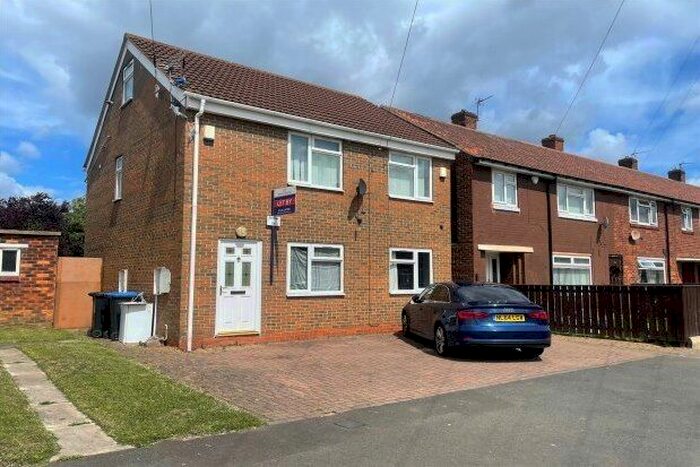 2 Bedroom Flat To Rent In Sefton Road, Middlesbrough, TS3