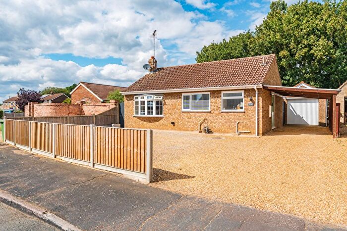 2 Bedroom Detached Bungalow For Sale In Bracken Way, Grimston, PE32