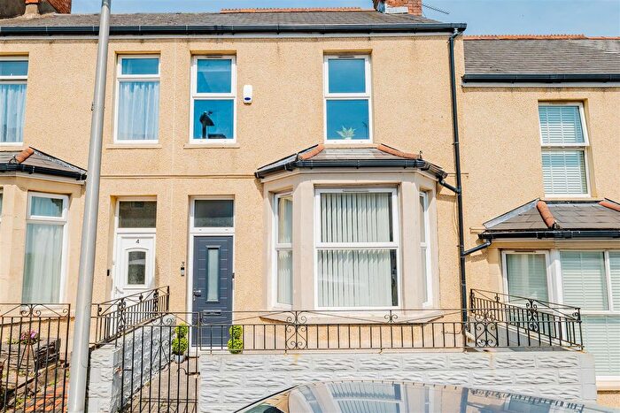 3 Bedroom Terraced House For Sale In Coigne Terrace, Barry, CF63