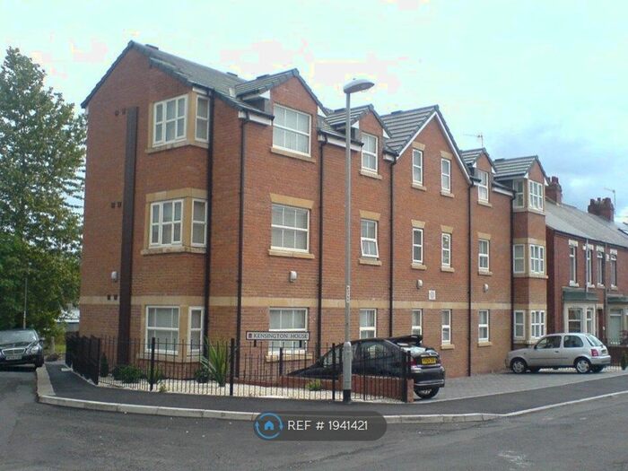 2 Bedroom Flat To Rent In Ravensworth Terrace, Gateshead, NE11